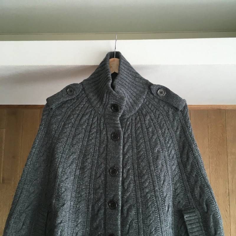 美品 BURBERRY LONDON バーバリーロンドン ポンチョ ケープF - メルカリ