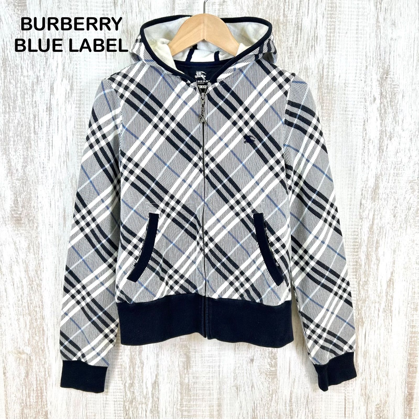 BURBERRY BLUE LABEL バーバリーブルーレーベル ホースロゴ刺繍