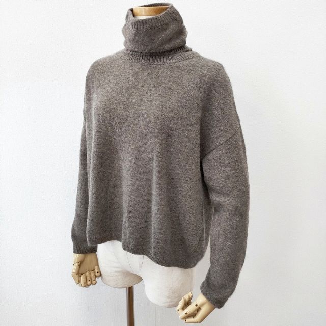 45R/45rpm カシミヤ馬比古セーター＆ネックウォーマー定価50600円