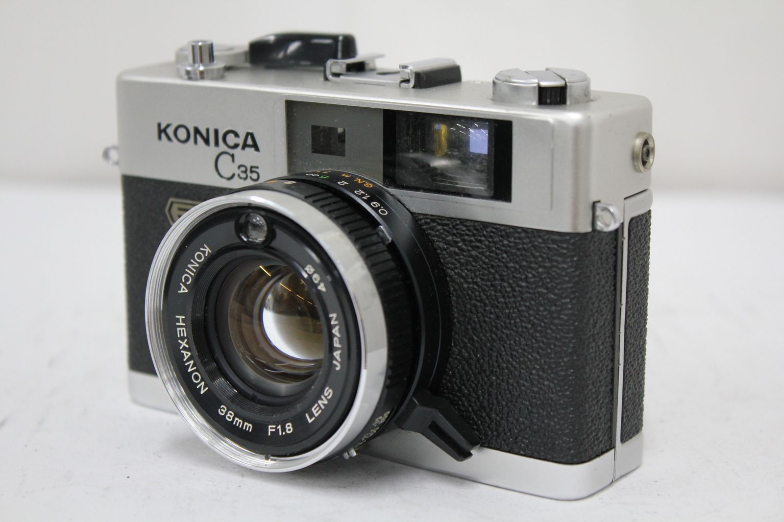 訳あり品】 コニカ KONICA C35 FD HEXANON 38mm F1.8 カメラ e5105