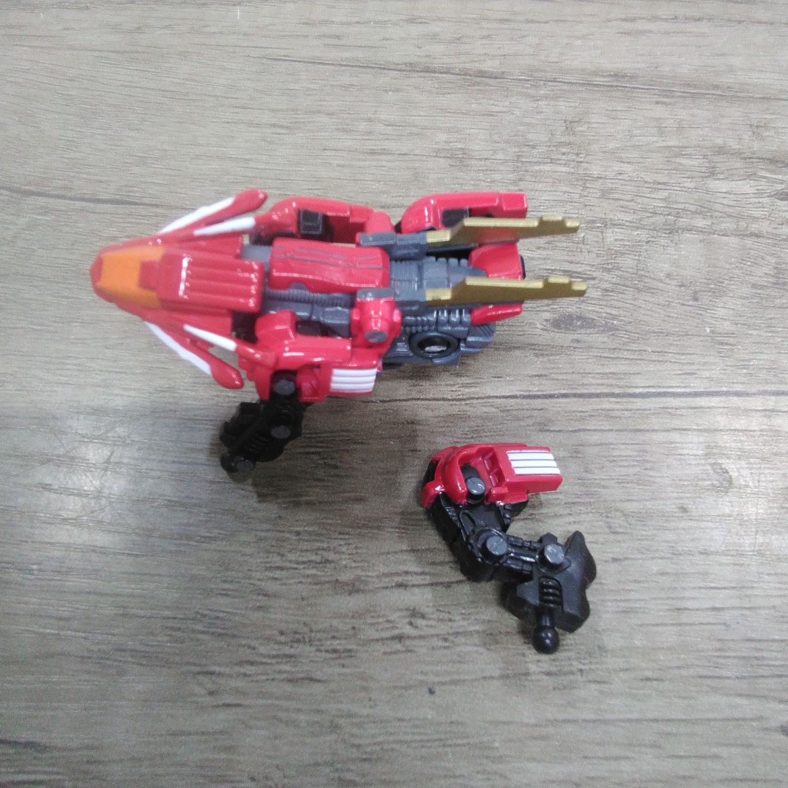 トミカブロス ゾイド ブレードライガー B-01 赤色 トミカブロス B-01R ゾイド ブレードライガー (赤) | toyplanet online