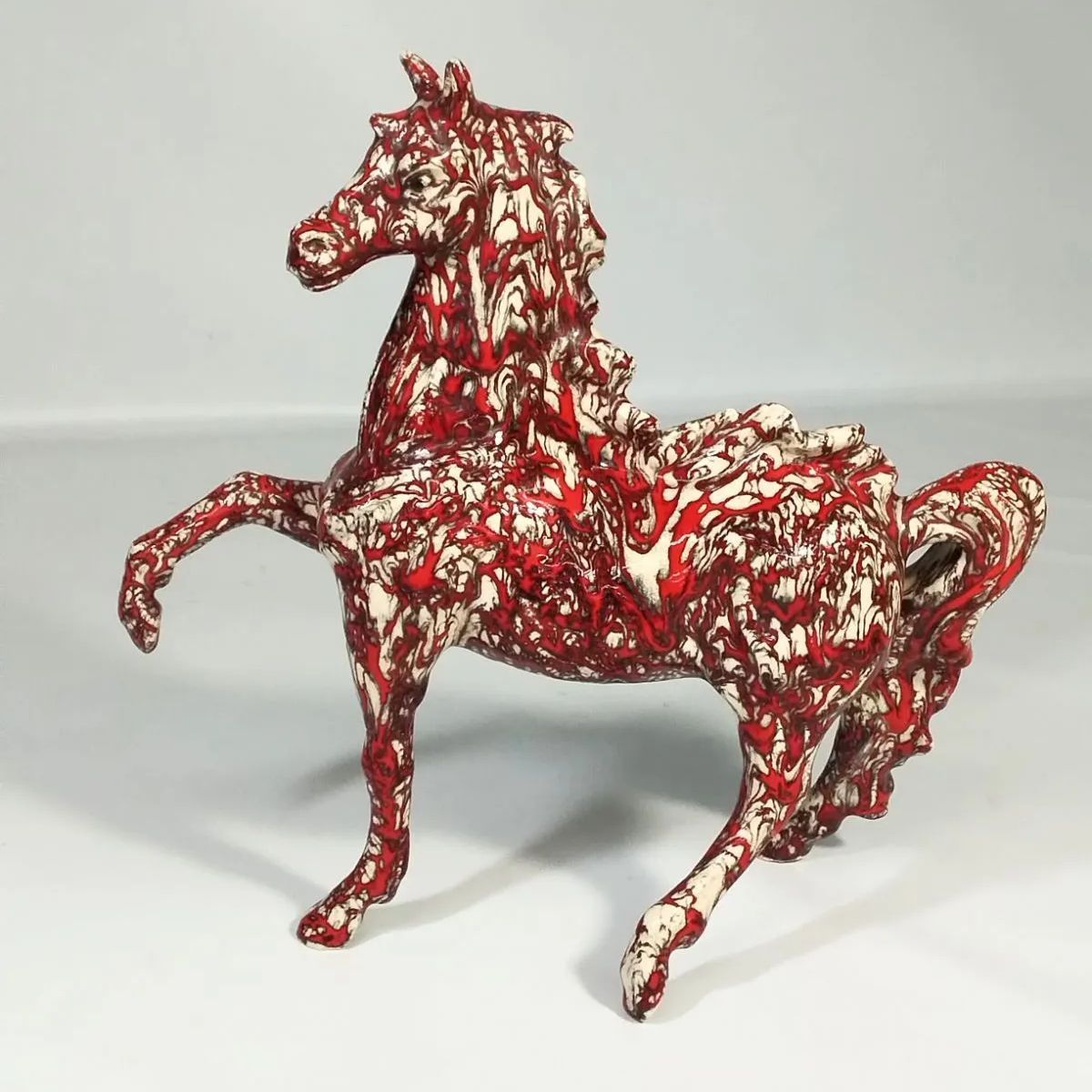 箕面焼　松田箕山　馬　置き物 希少】箕面焼 松田箕山(きざん) 馬 赤馬 置き物 縁起物 午年 艶やかな
