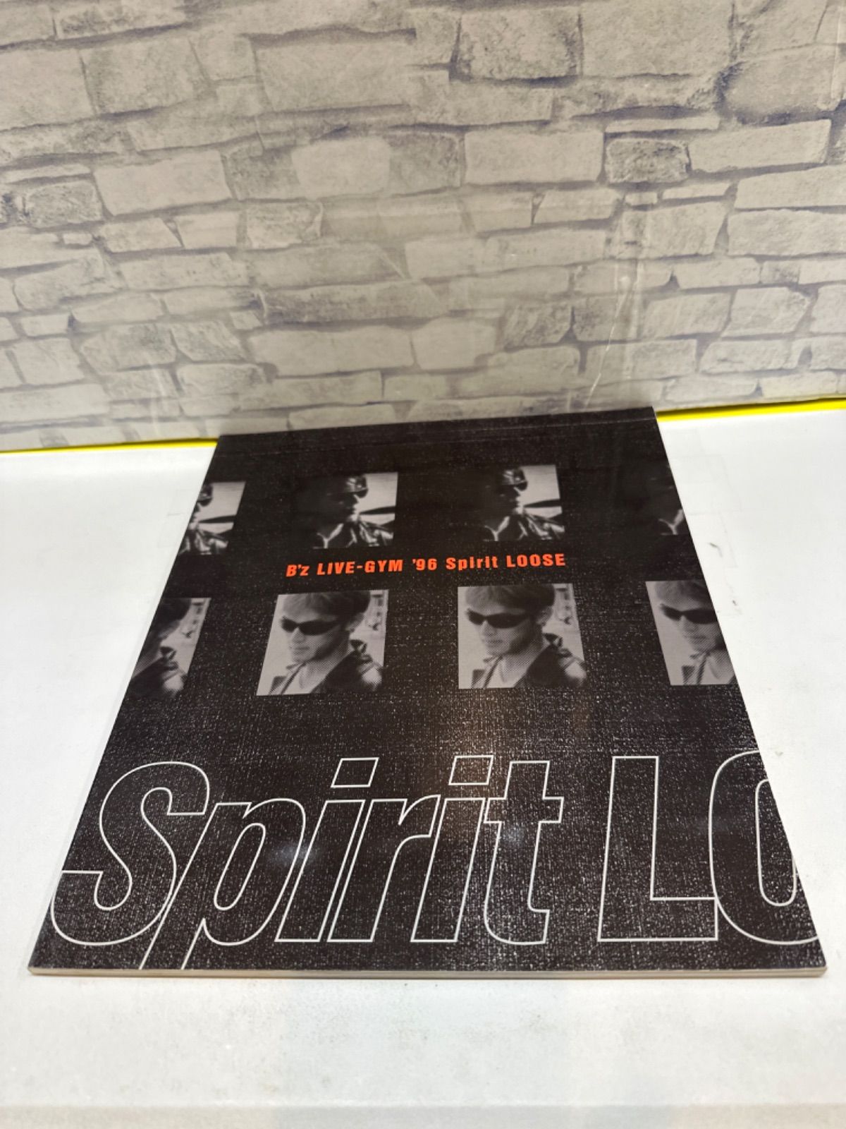 Ｂ’z spirit LOOSE ’96 非売品ポスター B'z spirit LOOSE '96 非売品ポスター - メルカリ