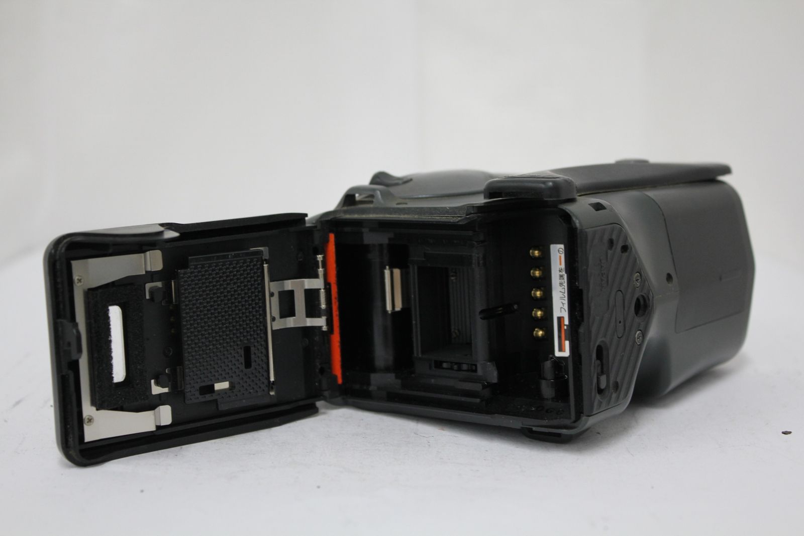 フィルムカメラ KYOCERA SAMURAI Z2 25-75mm F4-5.6 #53f フィルムカメラ KYOCERA SAMURAI Z2 25-75mm F4-5.6 #53f フィルム