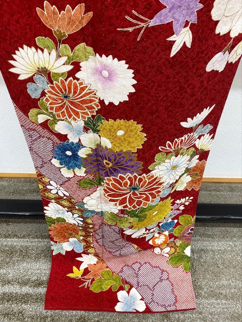 振袖 金駒 銀通し 紋意匠 身丈169cm 撥水加工済 MO3305 - メルカリ