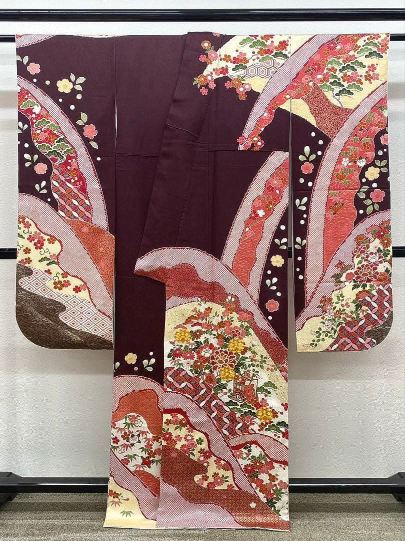 振袖 金駒 金彩 紋意匠 身丈161cm 撥水加工済 MO3304 - メルカリ