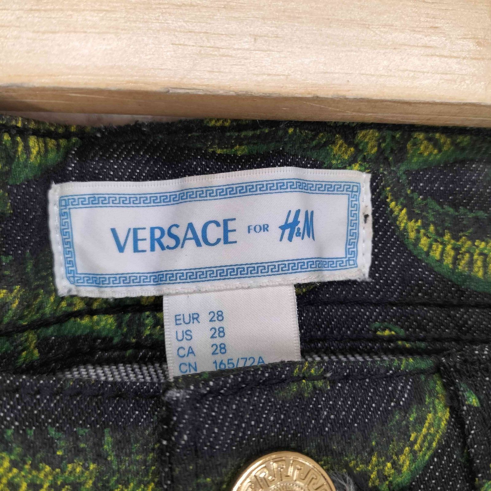 ヴェルサーチ VERSACE ランウェイモデル ワニ総柄デニムパンツ メンズ