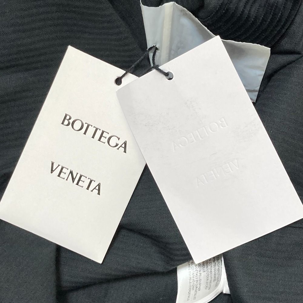 未使用 BOTTEGA VENETA ボッテガヴェネタ 2024年モデル Vボタン