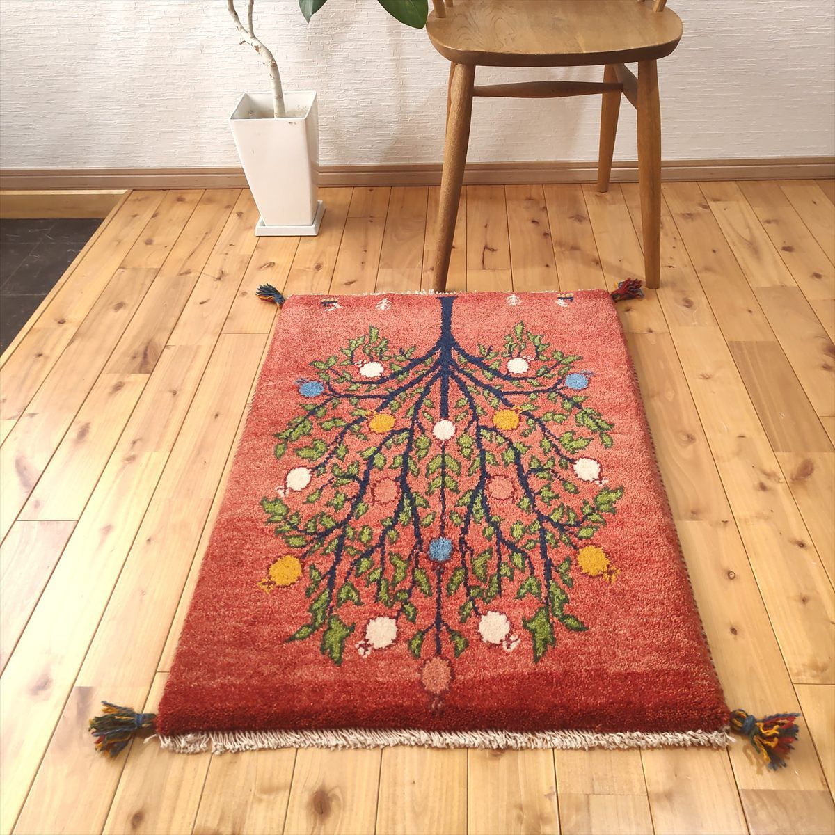 ペルシャ　ギャッベ　玄関　85×63 桃色　茜色　ザクロの木 ペルシャ ギャッベ 玄関 85×63 桃色 茜色 ザクロの木 ペルシャ