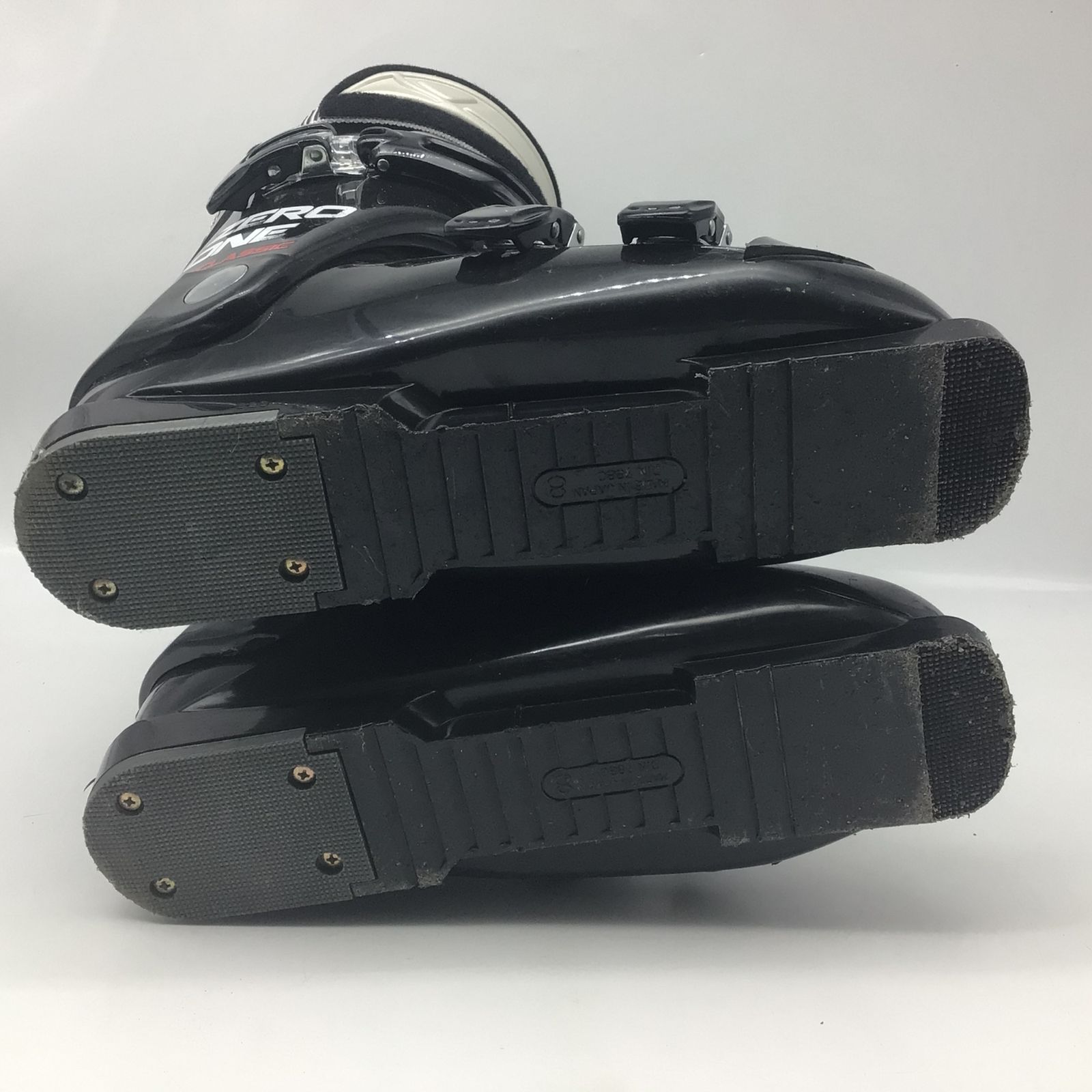 ◇ スキーブーツ ZERO ONE MID CLASSIC 中古 管Ba2□Zero One スキー