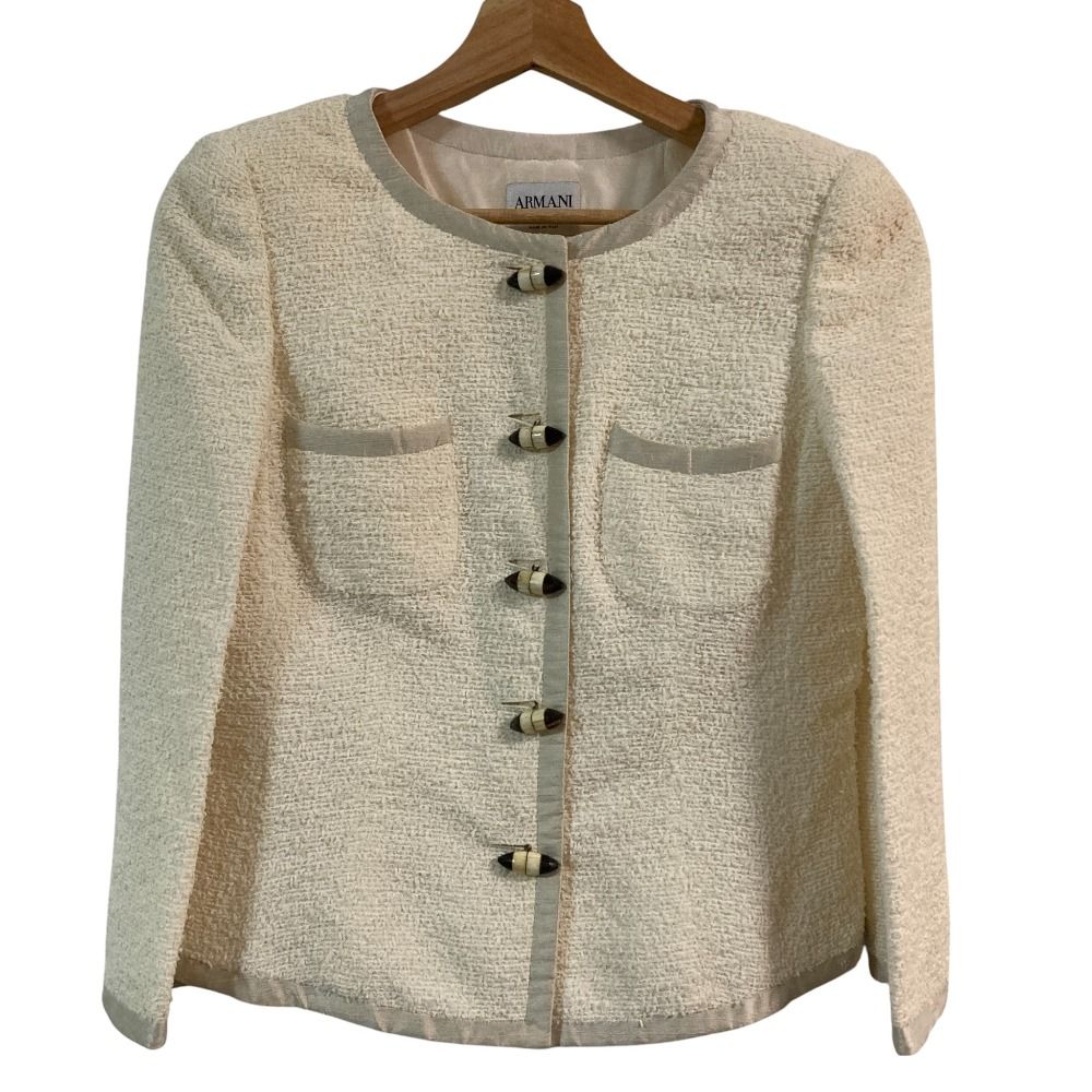 美品　ARMANI COLLEZIONI アルマーニ　ノーカラージャケット　38 美品 ARMANI COLLEZIONI アルマーニコレッツィオーニ ノーカラー