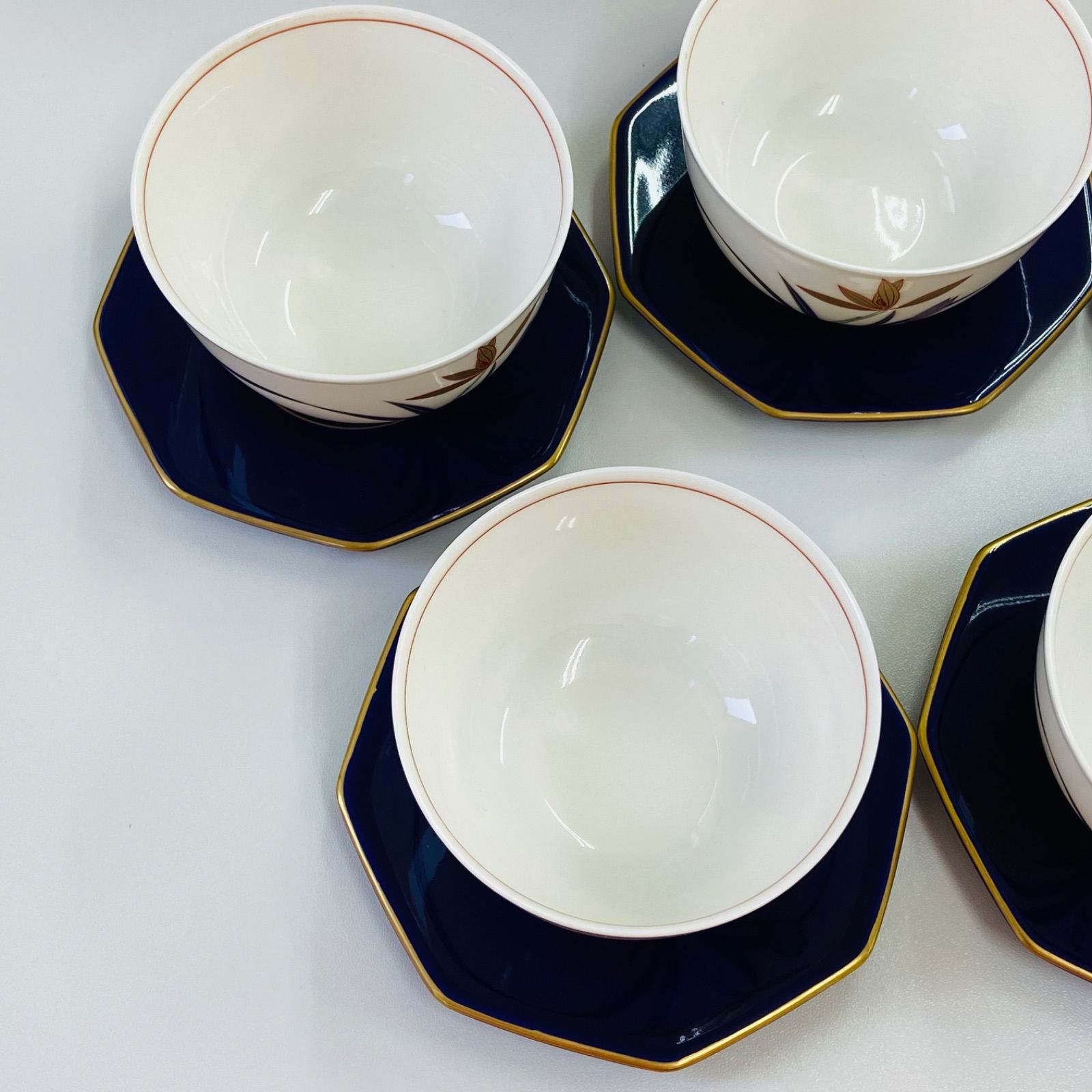 香蘭社 オールド香蘭社 有田焼 白磁 湯呑み 茶托 5客 セット 茶道具 伝統 陶芸 工芸 アート 芸術 現代美術 骨董品 作品