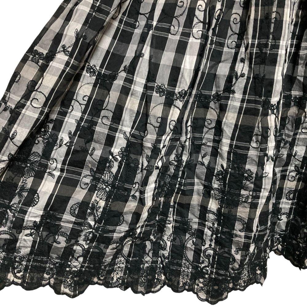 美品 INGEBORG インゲボルグ チェック エンブロイダリー イージー  