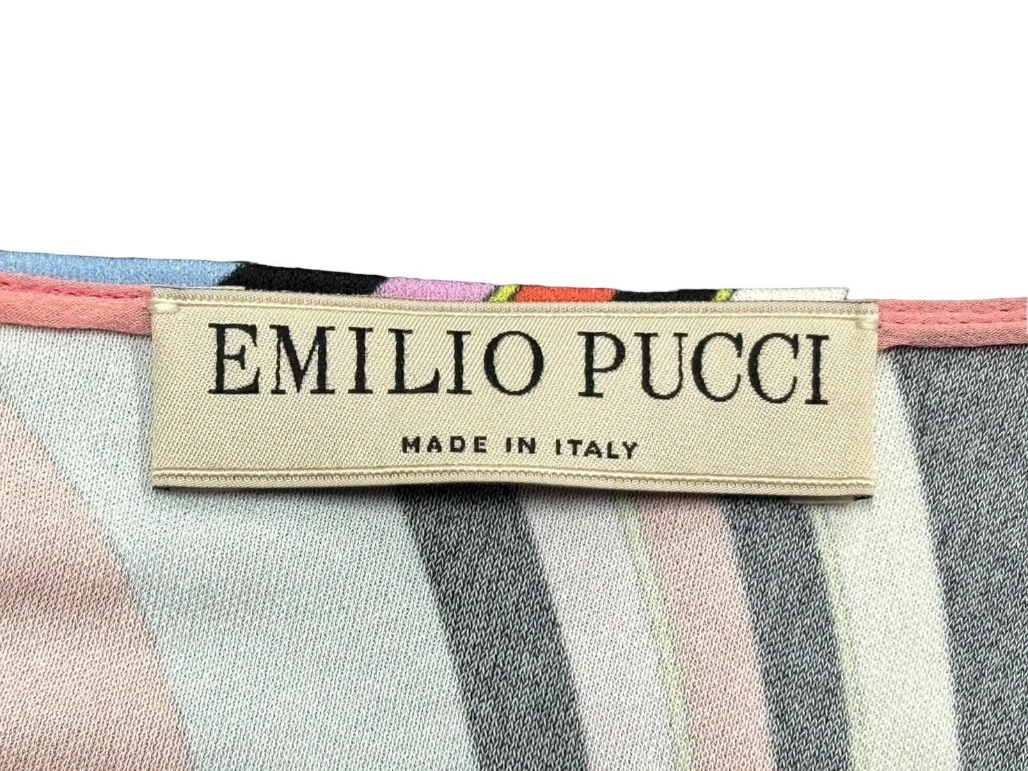 Emilio Pucci エミリオ プッチ カットソー 長袖 マルチカラー レーヨン シルク サイズ38 シルバー金具 66RN48 美品 中古 4b011221 Emilio Pucci エミリオ プッチ カットソー 長袖 マルチカラー レーヨン