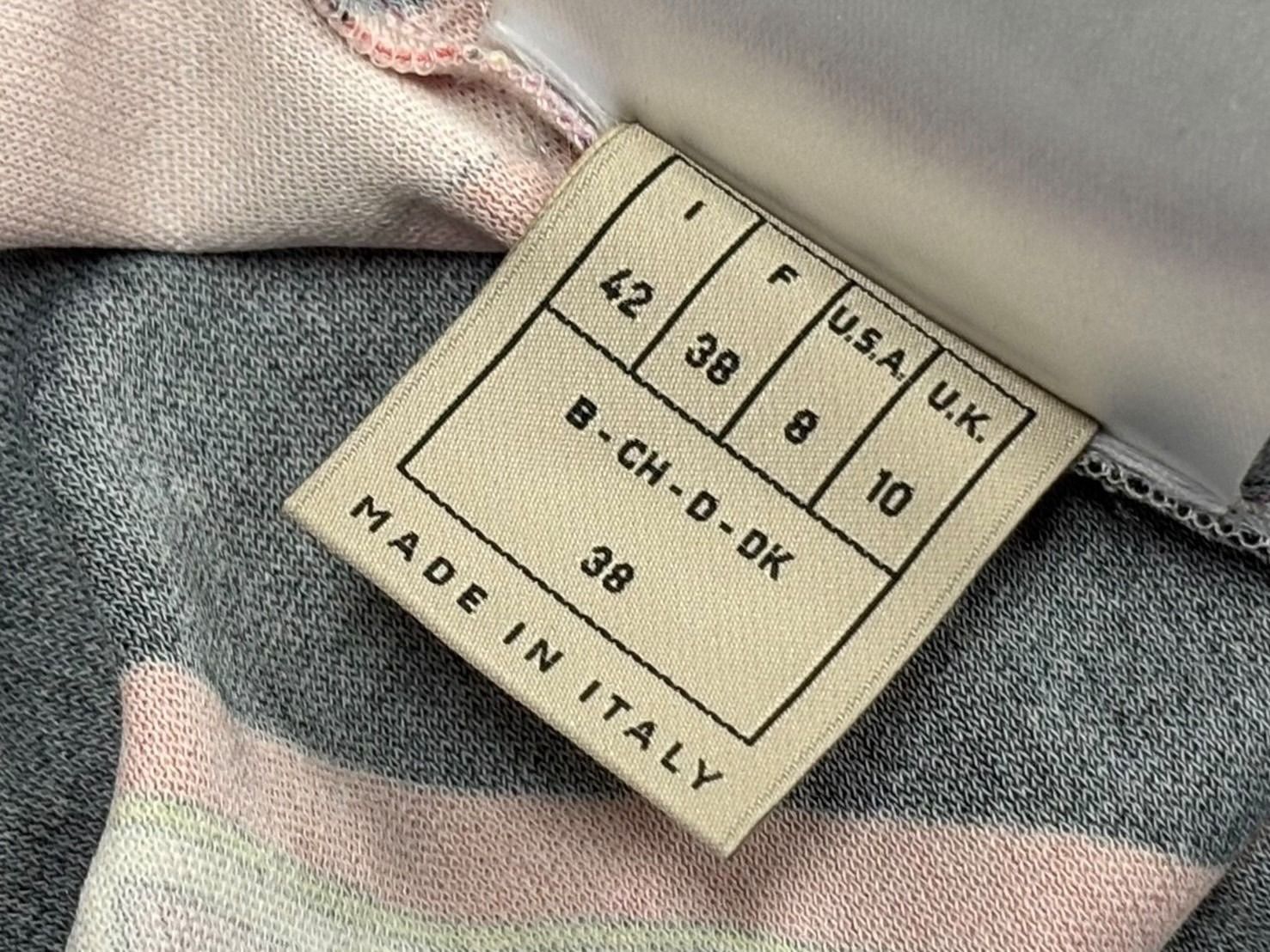 Emilio Pucci エミリオ プッチ カットソー 長袖 マルチカラー レーヨン シルク サイズ38 シルバー金具 66RN48 美品 中古 4b011221 Emilio Pucci エミリオ プッチ カットソー 長袖 マルチカラー レーヨン