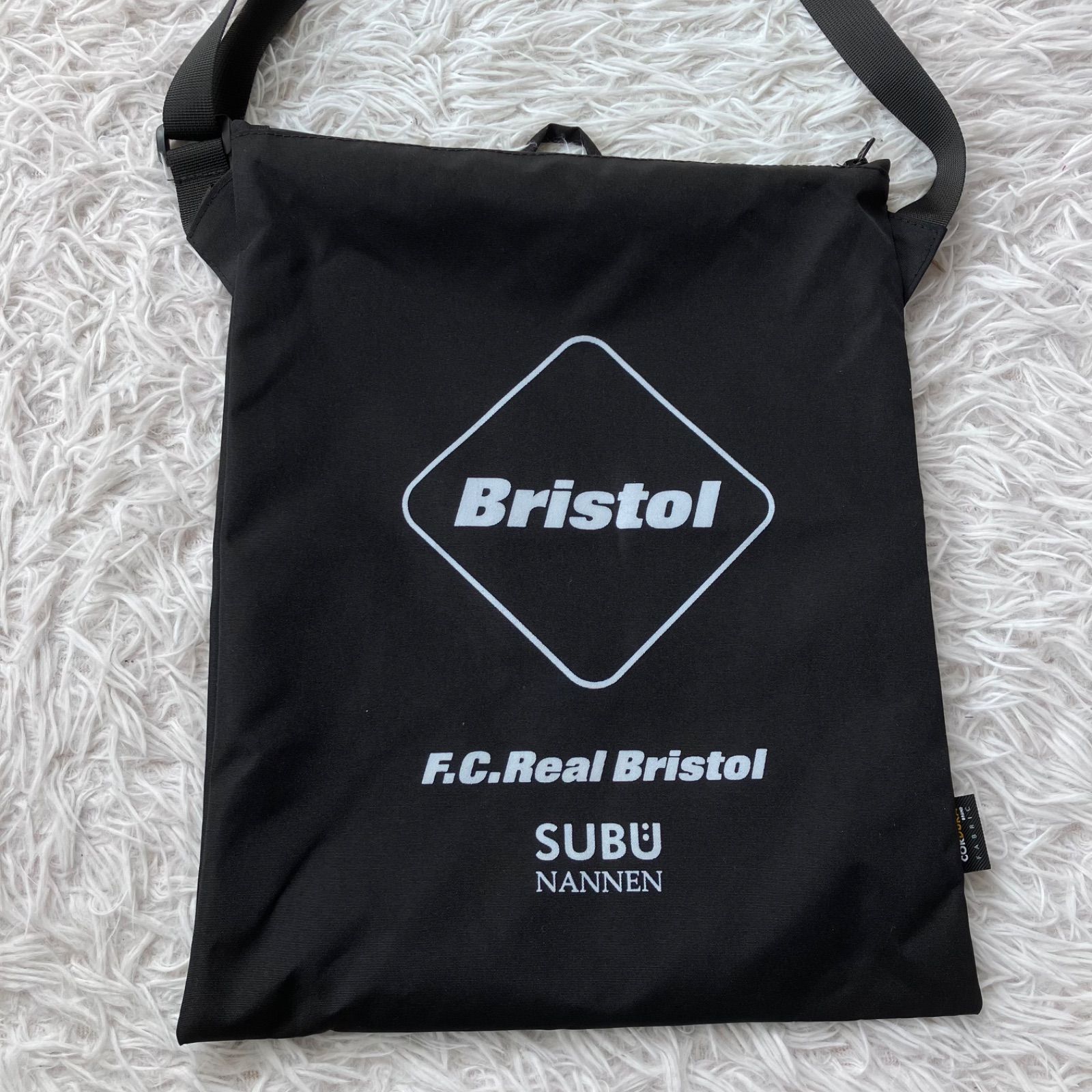 美品 F.C.Real Bristol ショルダーバッグ ブラック シューズケース 