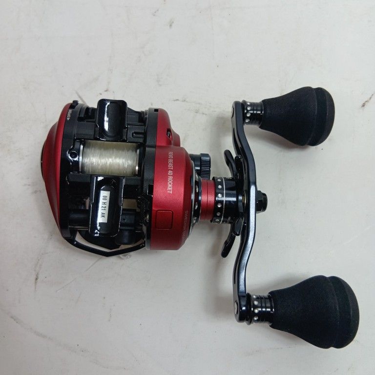 Abu Garcia アブガルシア ﾚﾎﾞﾋﾞｰｽﾄ40ﾛｹｯﾄ 釣り用品 リール ベイト