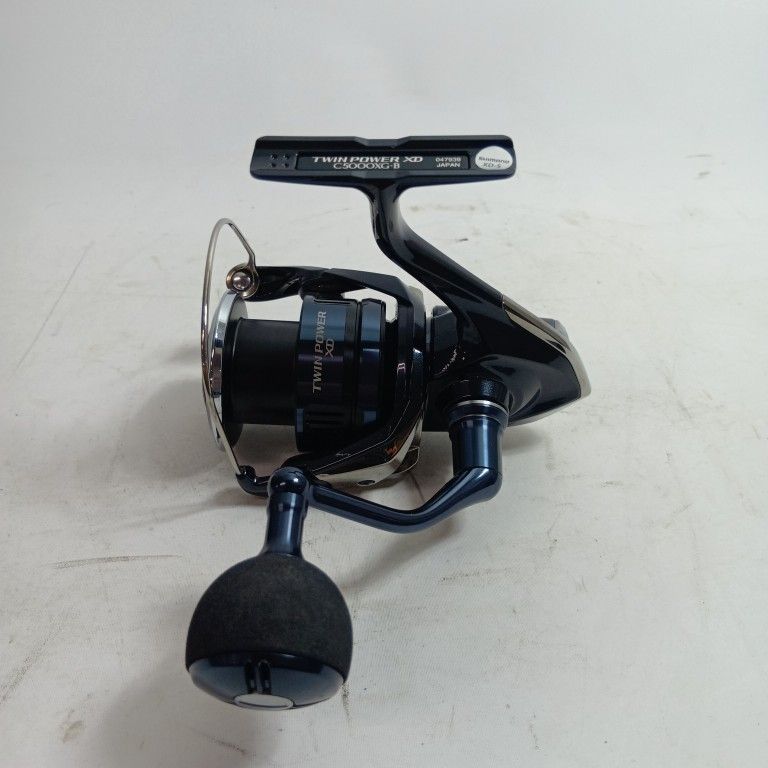 SHIMANO シマノ 047939 釣り用品 リール スピニングリール 25ツインパワーXDC5000XG 程度B 箱付 SHIMANO シマノ 047939 釣り用品 リール スピニングリール 25ツイン