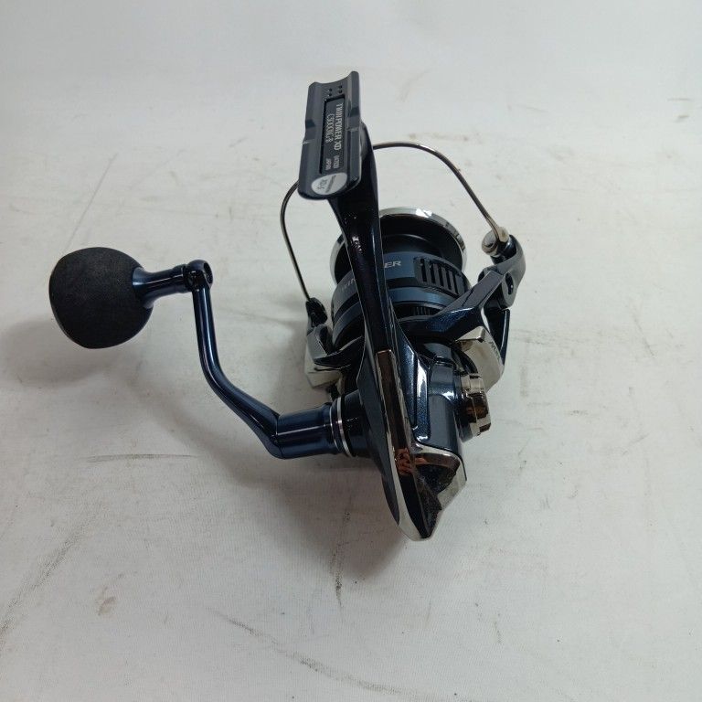 SHIMANO シマノ 047939 釣り用品 リール スピニングリール 25ツイン