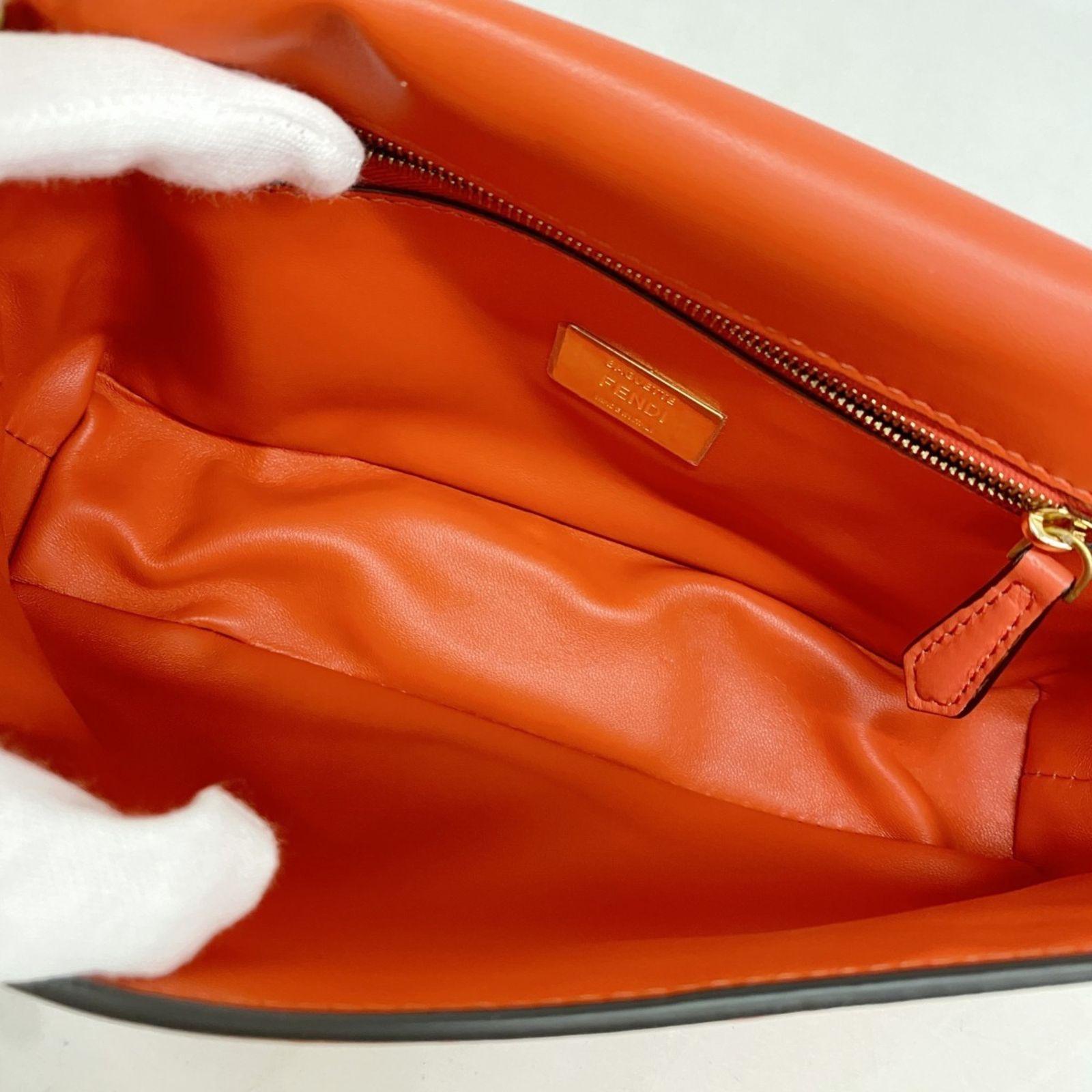 フェンディ(Fendi) フェンディ ショルダーバッグ バゲット レザー