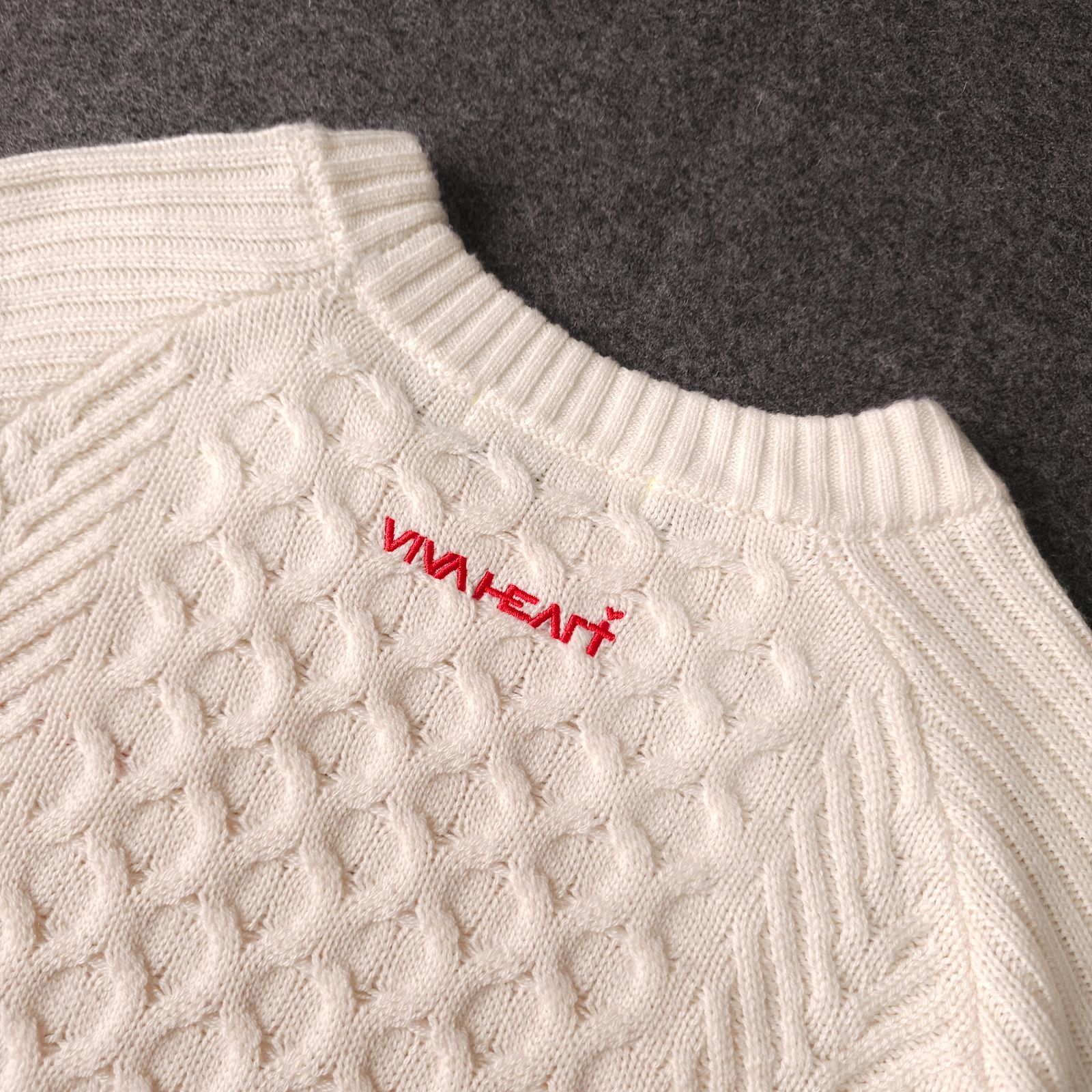 VIVA HEART】ビバハート 秋冬 ケーブルニット トリコロール セーター