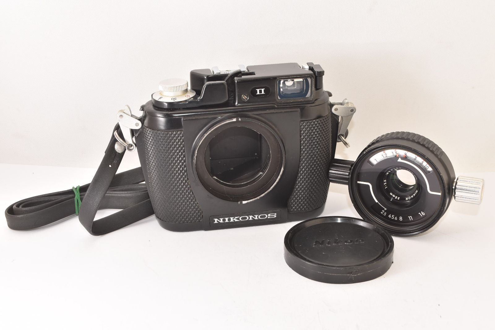 NIKONOS II フィルムカメラ 35mm 中古 ☆美品☆ Nikon ニコン NIKONOS II + 35mm F2.5 フィルムカメラ