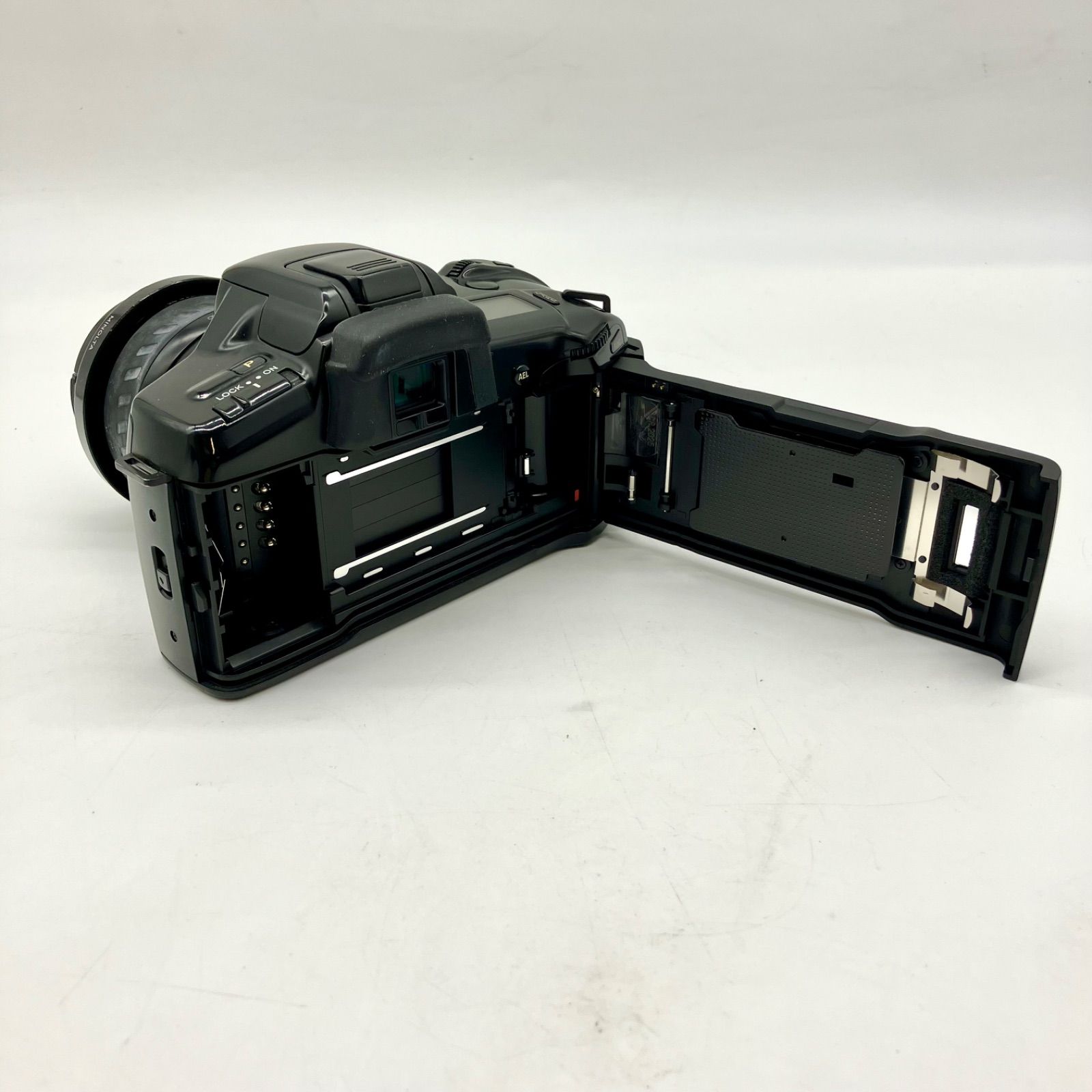 お買い得】MINOLTA フィルムカメラ α7xi ズームレンズ - メルカリ