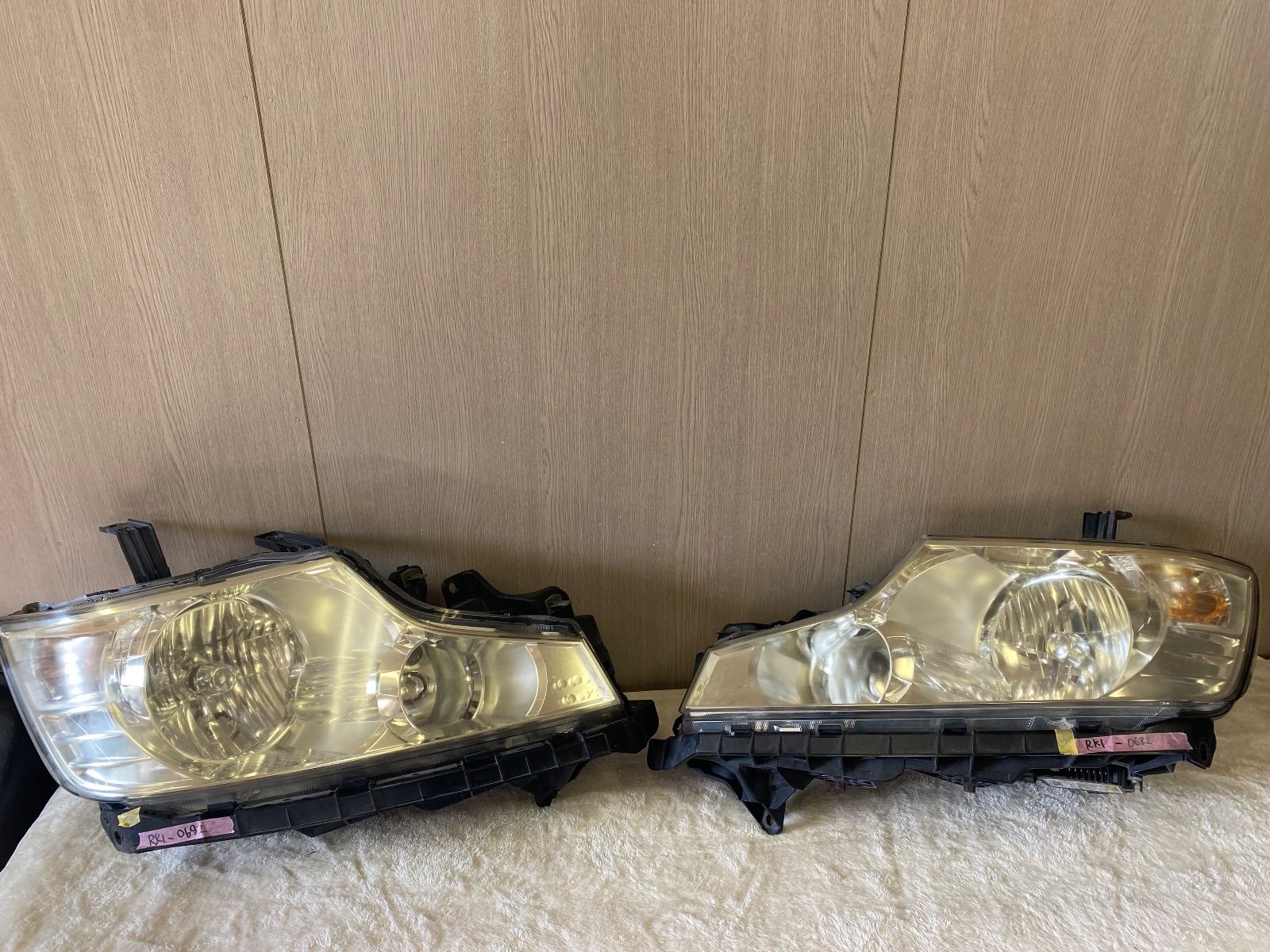 美品　ステップワゴン　RK1 純正　ヘッドライト　左右セット 美品 ステップワゴン RK1/RK2 HID ヘッドライト 左右