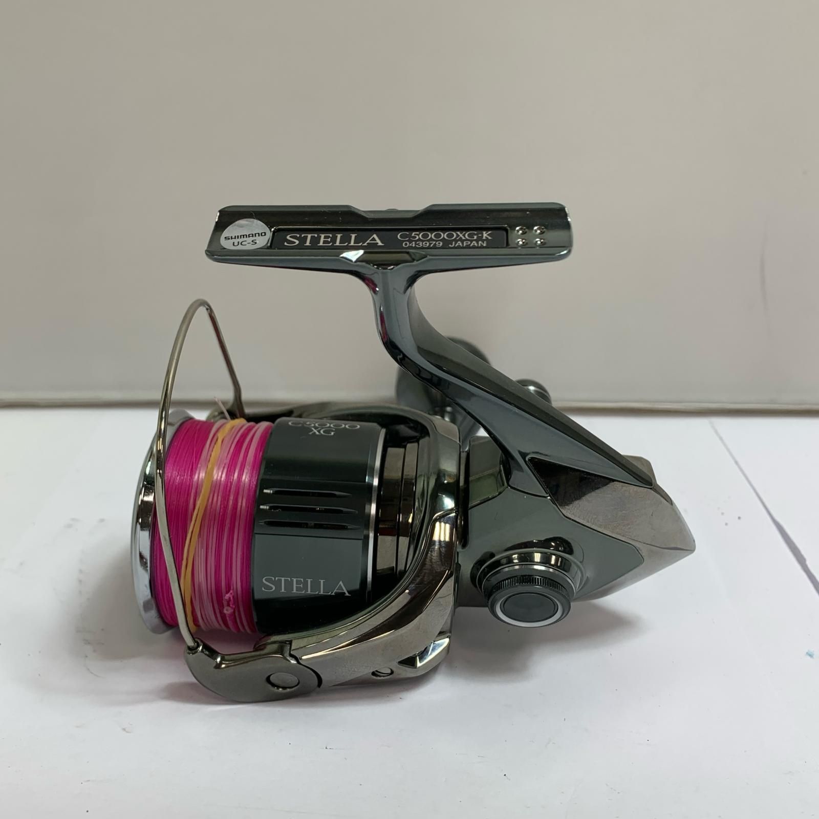 SHIMANO シマノ 22ステラ C5000XG スピニングリール 箱、ポーチ付
