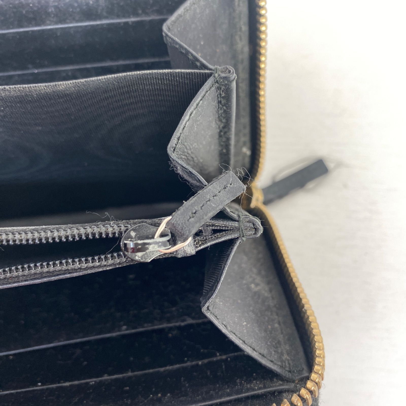GUCCI グッチ ラウンドファスナー長財布 GGエンボス インター 