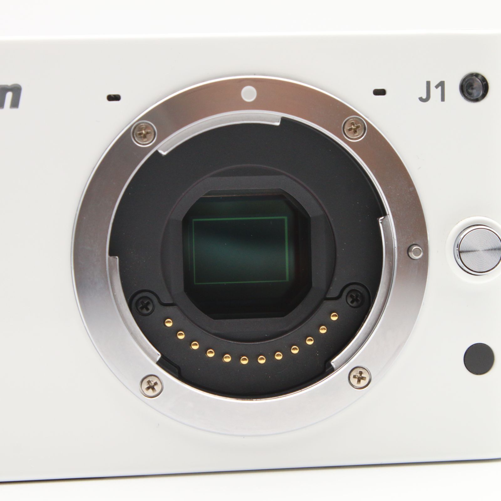 極上品】 Nikon 1 J1 標準ズームレンズキット ホワイト ミラーレス