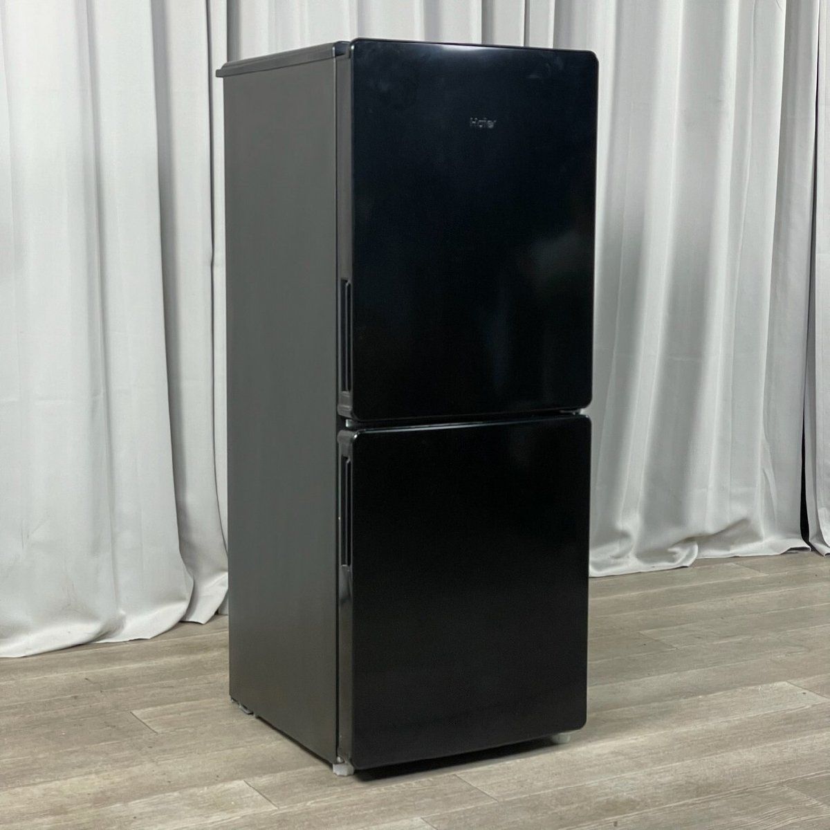 LUSH コンフォーター ハッピーヒッピー シャワージェル ボディソープ