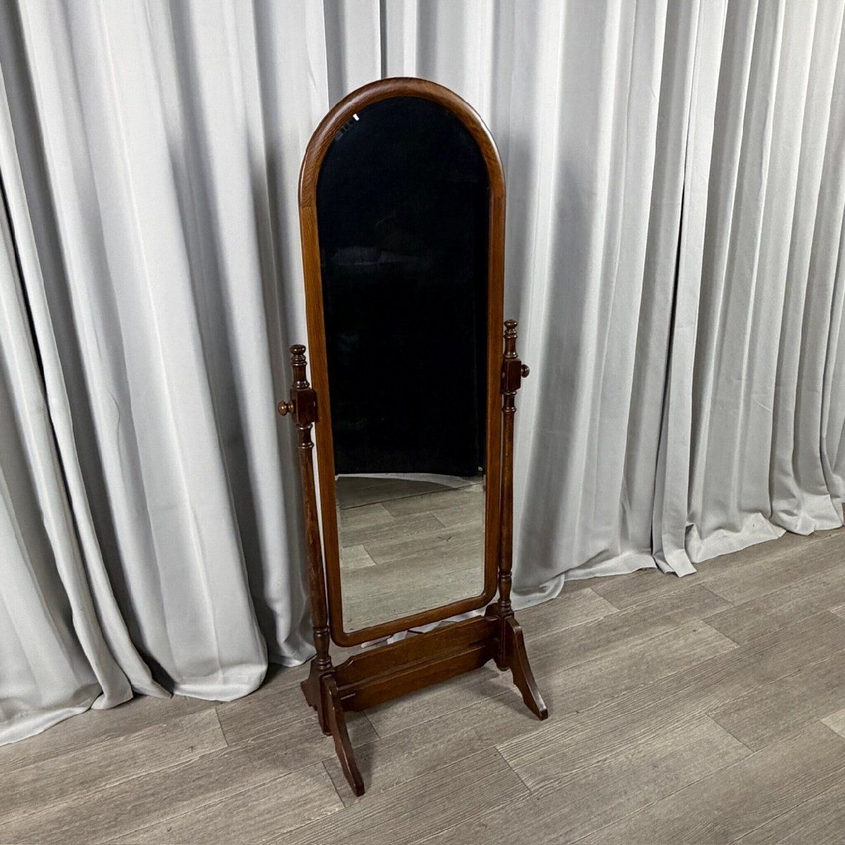 3284 カリモク コロニアル 姿見 鏡 スタンドミラー / karimoku