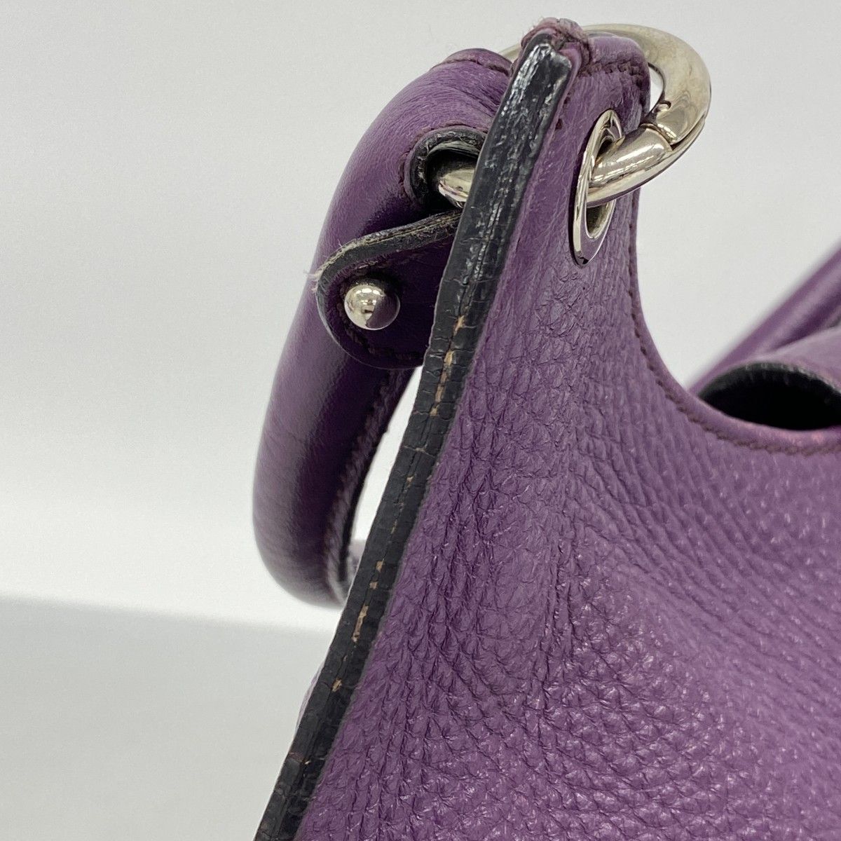 6ac2663】サルヴァトーレフェラガモ ショルダーバッグ ガンチーニ