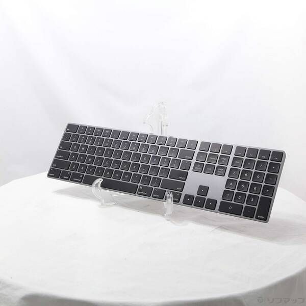 中古品〕 Magic Keyboard(テンキー付)英語(UK) スペースグレイ【258