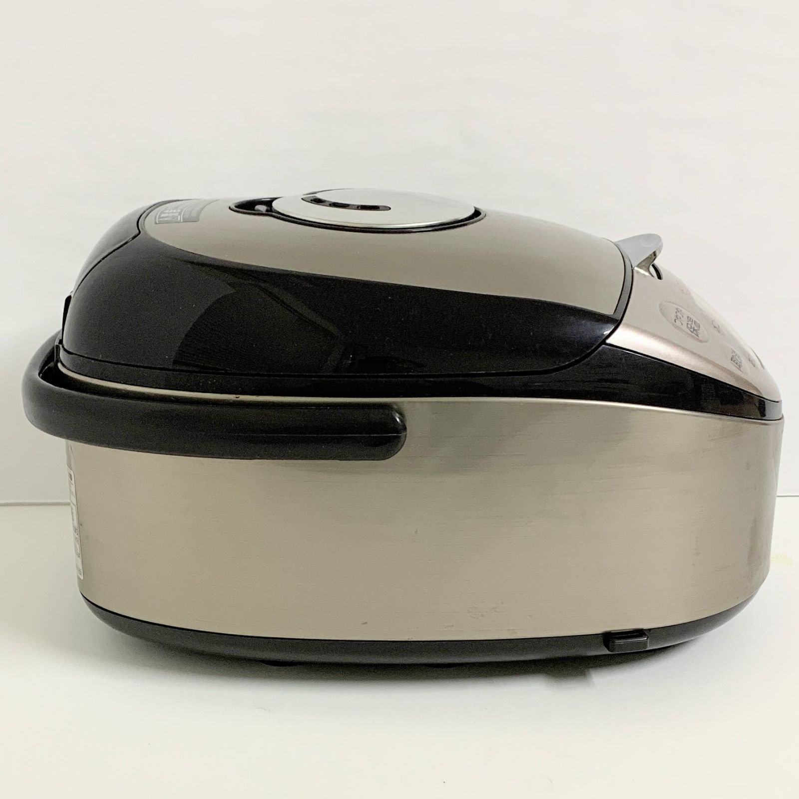 TIGER 炊飯器 IH JKJ-G100 炊きたて 5.5合 2011年製 1.0L シルバー