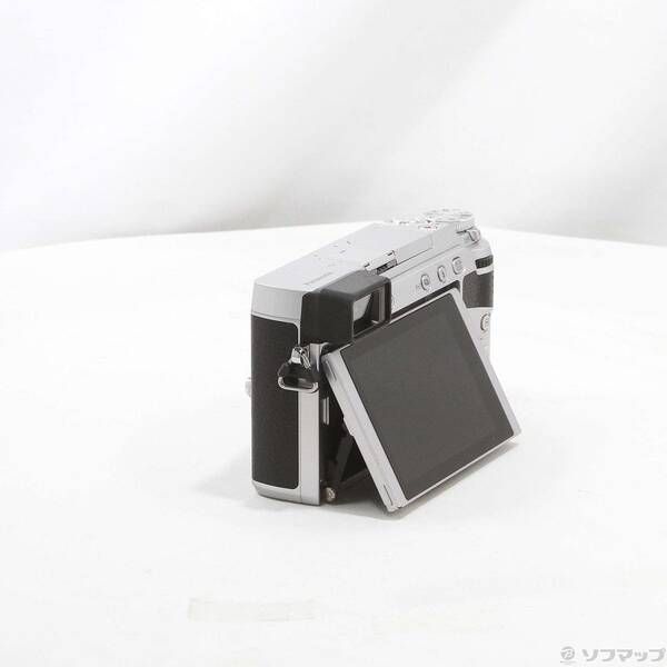 中古品〕 LUMIX DMC-GX7MK2 ボディ シルバー【262】 - メルカリ