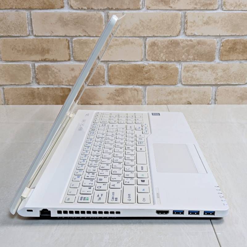 オフィス付き☆SSD爆速/Corei5/ブルーレイ☆初心者OK！すぐ使用可