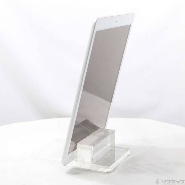 iPad 第8世代 32GBシルバー MYLA2J/A 中古 美品 iPad 第8世代 Wi-Fiモデル 32GB シルバー MYLA2J/A A2270 動作確認済み