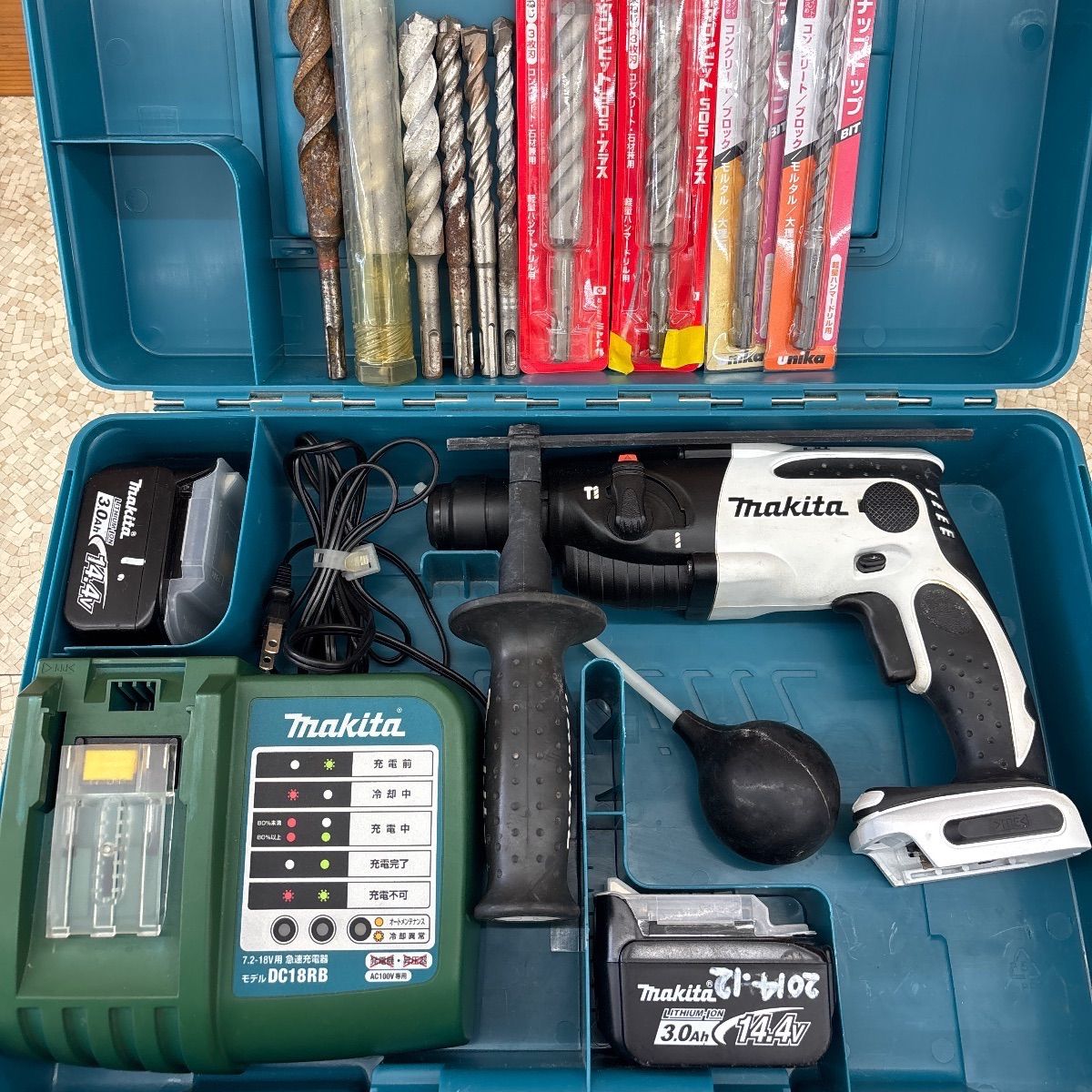 マキタ Makita 14.4V 電動ハンマー フルセット バッテリー2個 充電器 