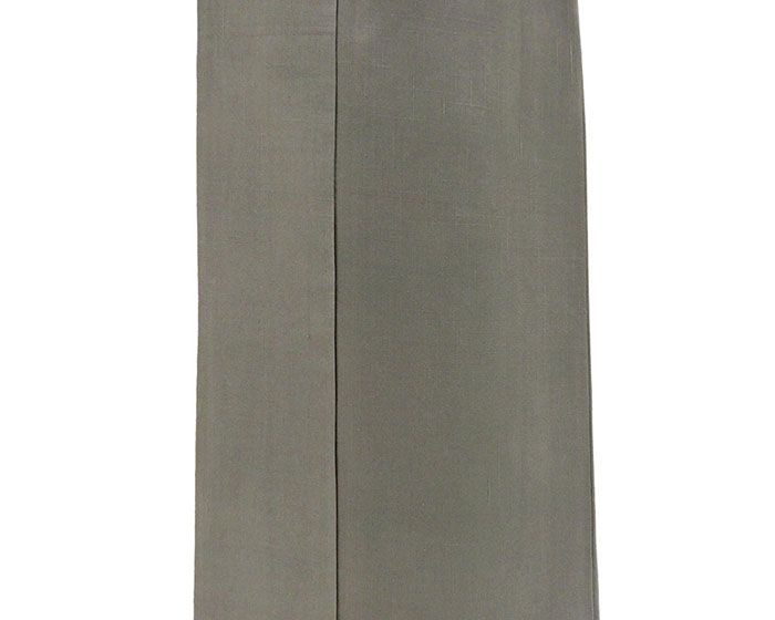 紬☆無地☆正絹☆裄67cm☆遠州鼠色☆コーディネートしやすいシンプル無地 紬☆無地☆正絹☆裄67cm☆遠州鼠色☆コーディネートしやすいシンプル無地