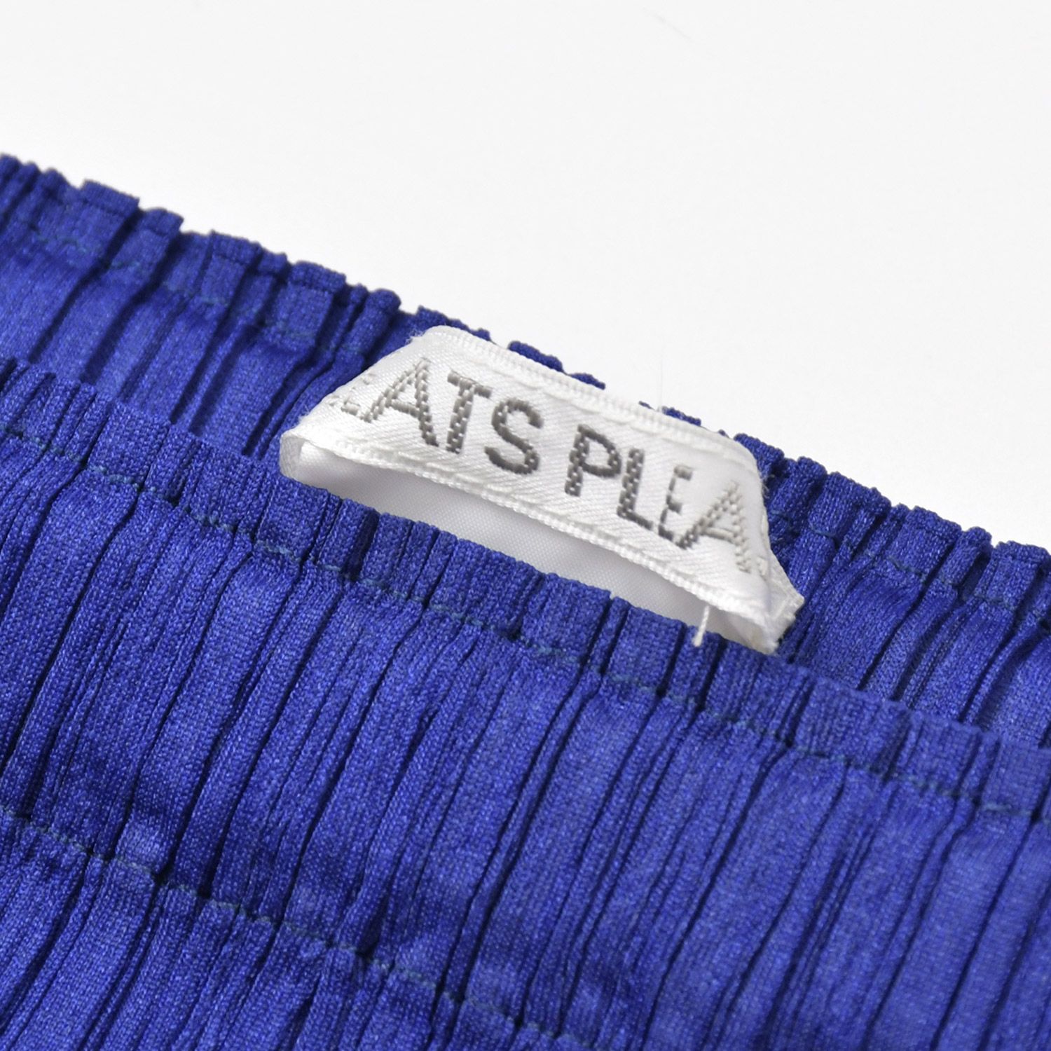 極美品 ISSEY MIYAKE イッセイミヤケ PLEATS PLEASE プリーツプリーズ