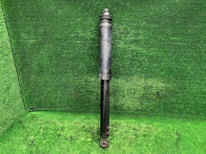 エスティマ AHR20W 右リアショックアブソーバー X 4WD 7人 48530-28190