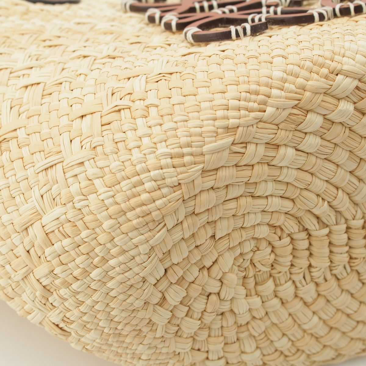 ロエベ イラカヤシ カーフ レザー アナグラム バスケットバッグ  