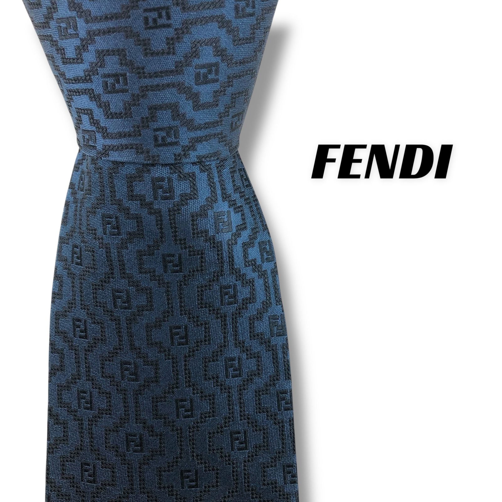7926】美品ー良品！フェンディ ネクタイ ネイビー系 FF柄 - メルカリ