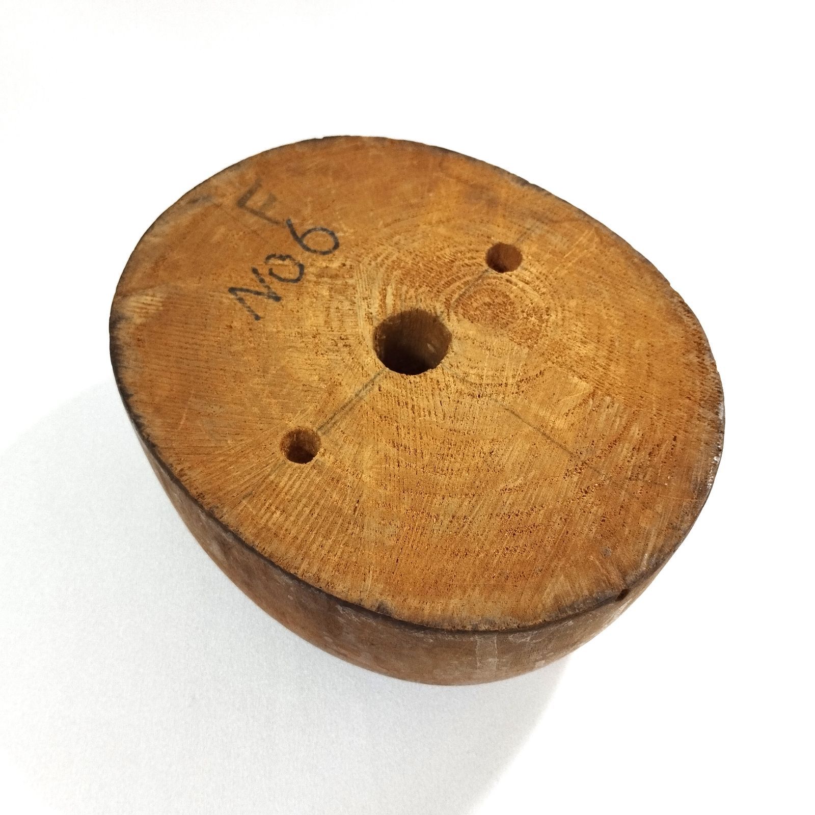 中古木型 クラウン 55㎝ 高さ約10.5㎝ NO9 - メルカリ