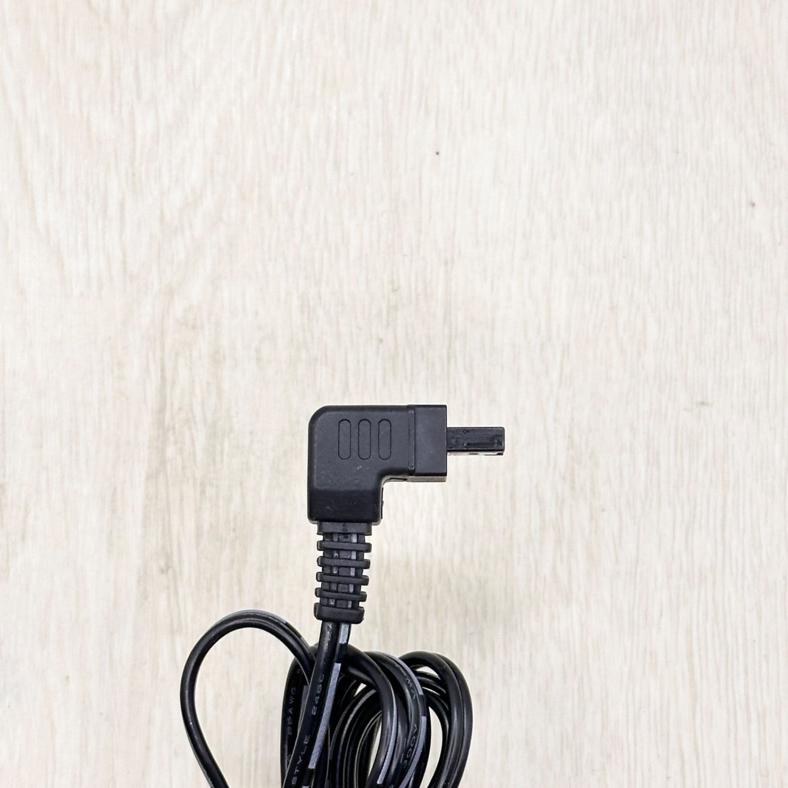 Victor AP-V14 ビクター JVC ケンウッド ACアダプタ ビデオカメラ