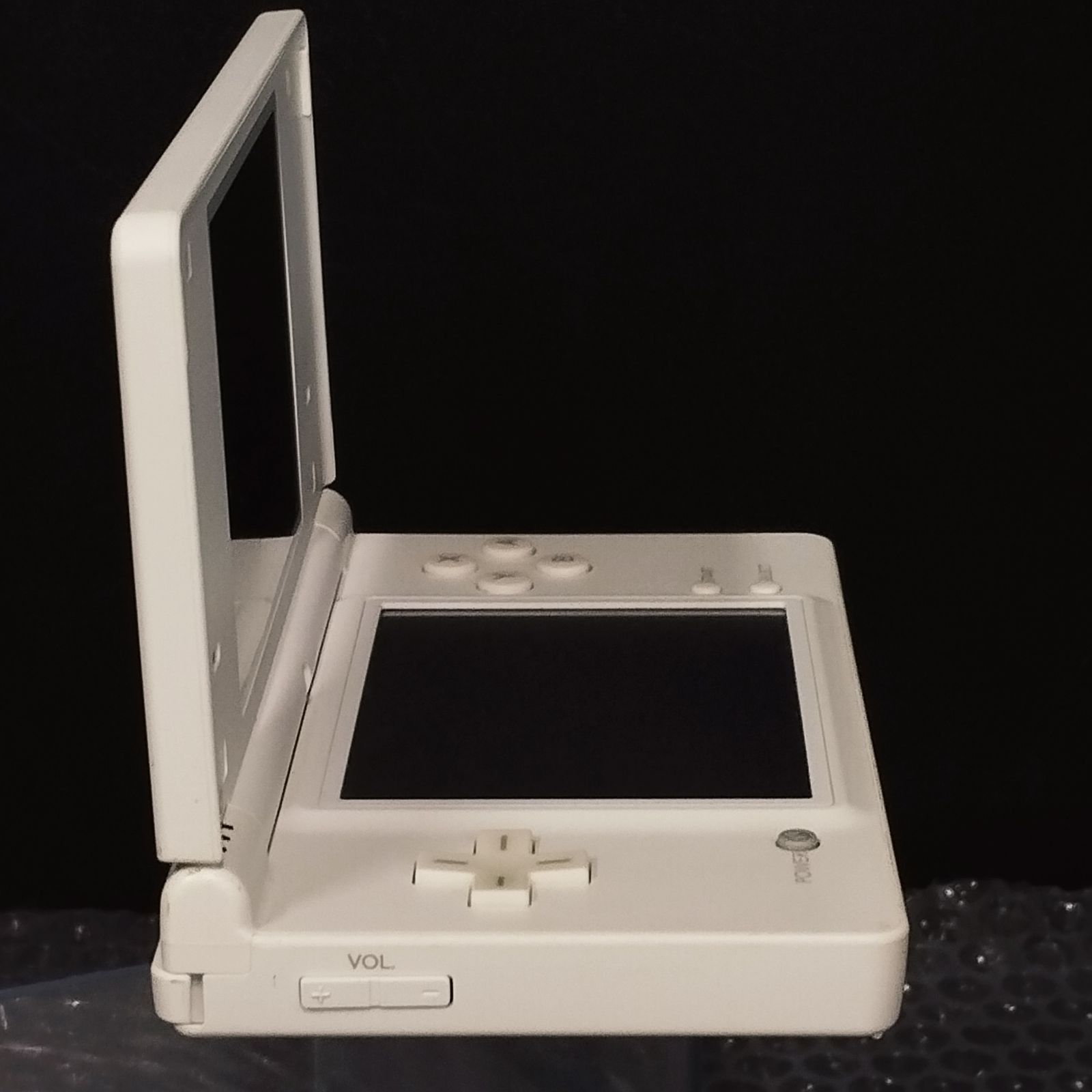 任天堂DSi Amazon | ニンテンドーDSi レッド【メーカー生産終了】 | ゲーム機本体