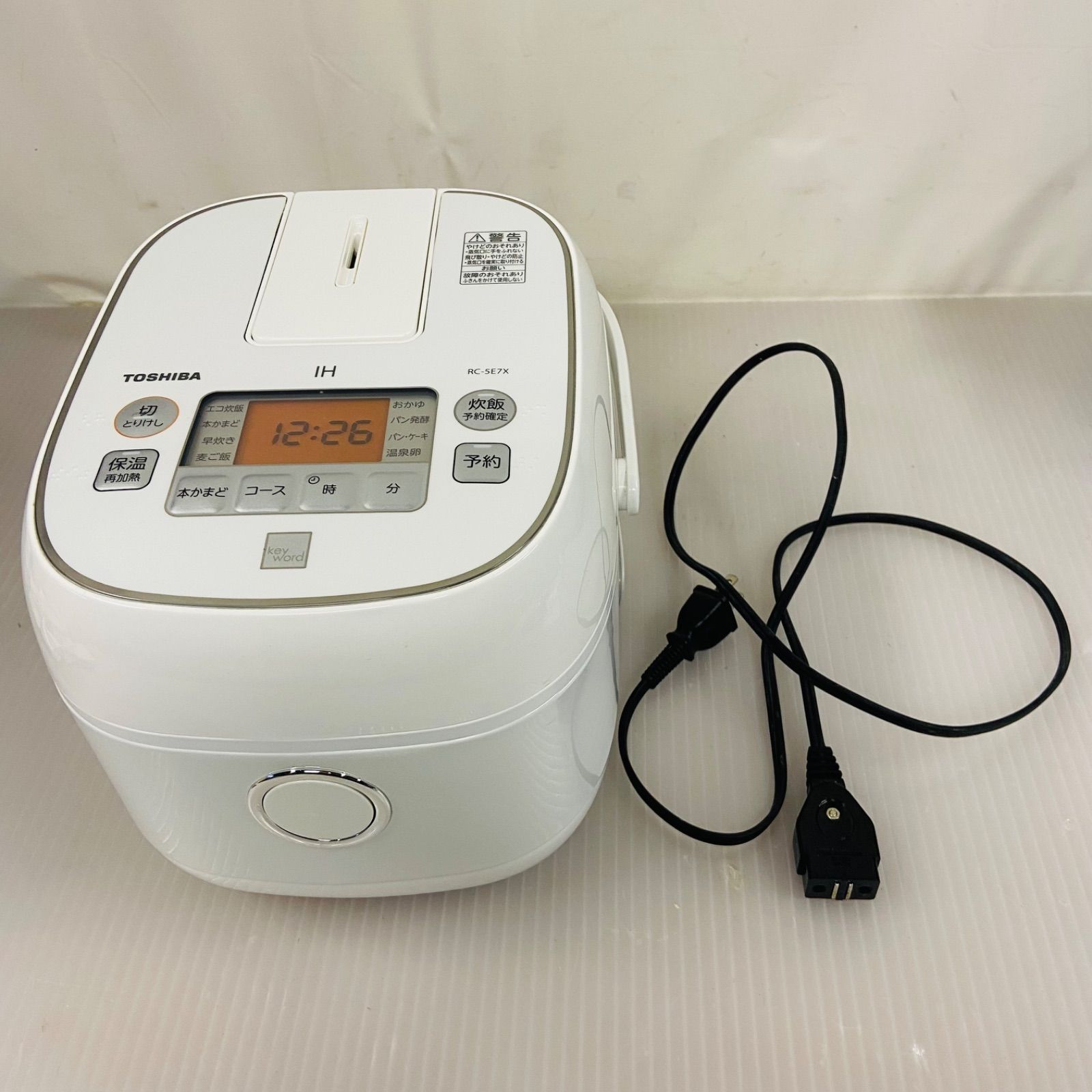 東芝 TOSHIBA IH方式 炊飯器 3合炊き RC-5E7X 2022年製 TOSHIBA(東芝) 炊飯器 3合 RC-5ZXT(K) ブラック 一人暮らし IH 玄米