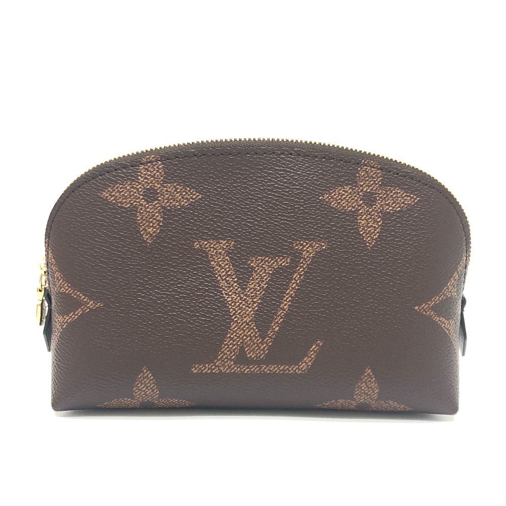 Louis Vuitton モノグラム　化粧ポーチ LOUIS VUITTON ルイ・ヴィトン トゥルース・ブラッシュPM モノグラム